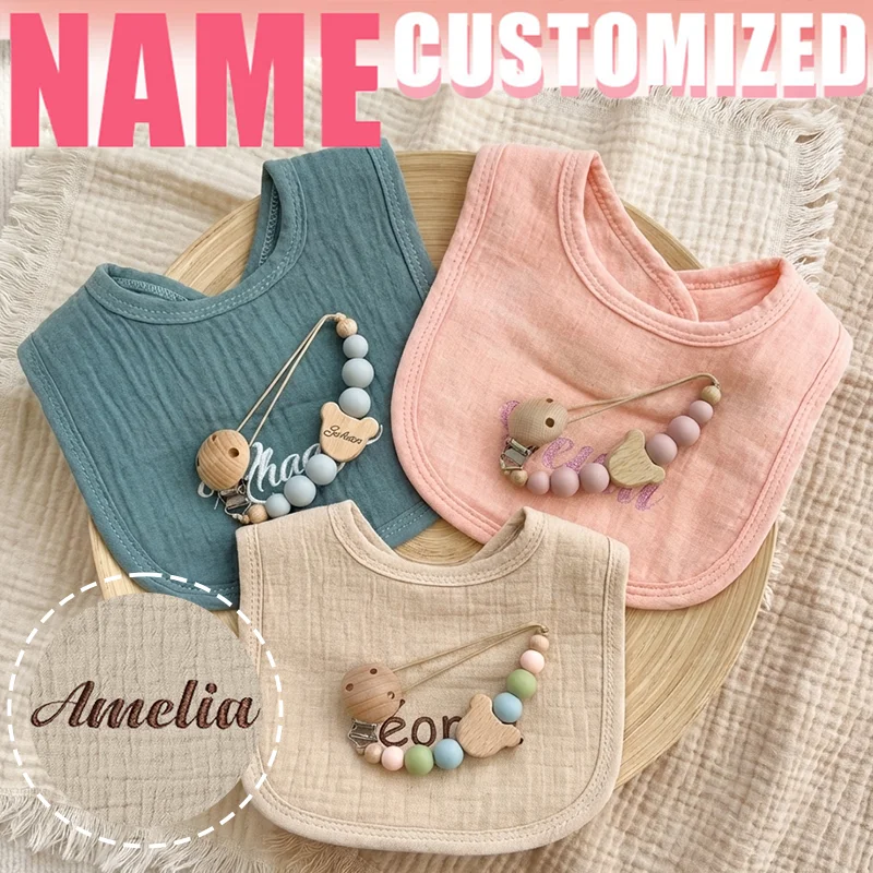 

Персонализированный набор для новорожденных: слюнявчик с именем и держатель для пустышки (2 предмета), портативный набор для прогулок, идеальный подарок для новорожденных