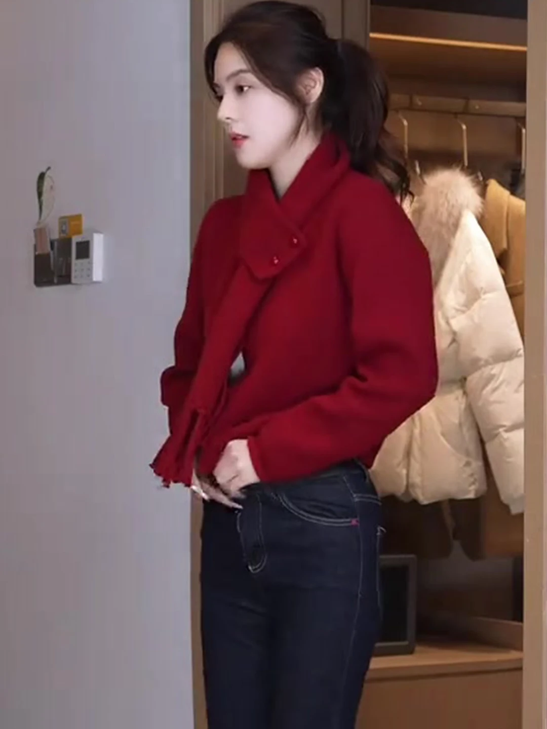 

Модный красный вязаный кардиган с открытым передом, весенне-осенний, в корейском стиле, с воротником-шарфом, свободного кроя, с длинными рукавами, укороченный