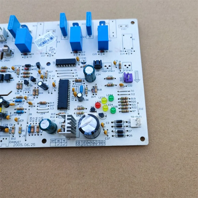 جديد للوحة الكمبيوتر الخارجية لتكييف الهواء 30135142   اللوحة الرئيسية W5102J