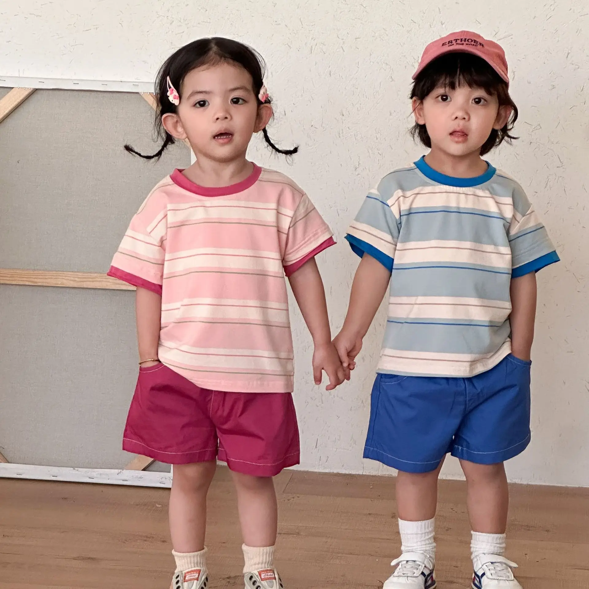 

2026 Summer New Children Short Sleeve Clothes Set Boys Girls Striped T Shirts + Shorts 2pcs Suit Kids Casual Sports Outfits