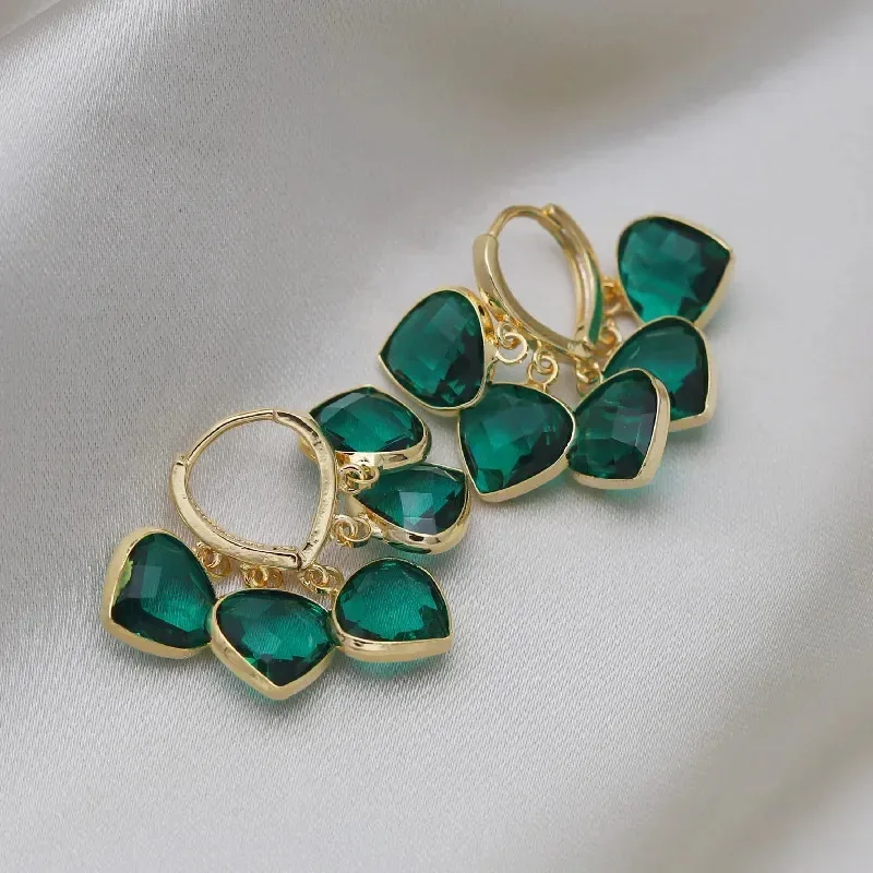 

TUES Korea New Design Fashion Jewelry Luxury Green Love Crystal Tassel Pendant Earrings Elegant Women Prom Party Accessories