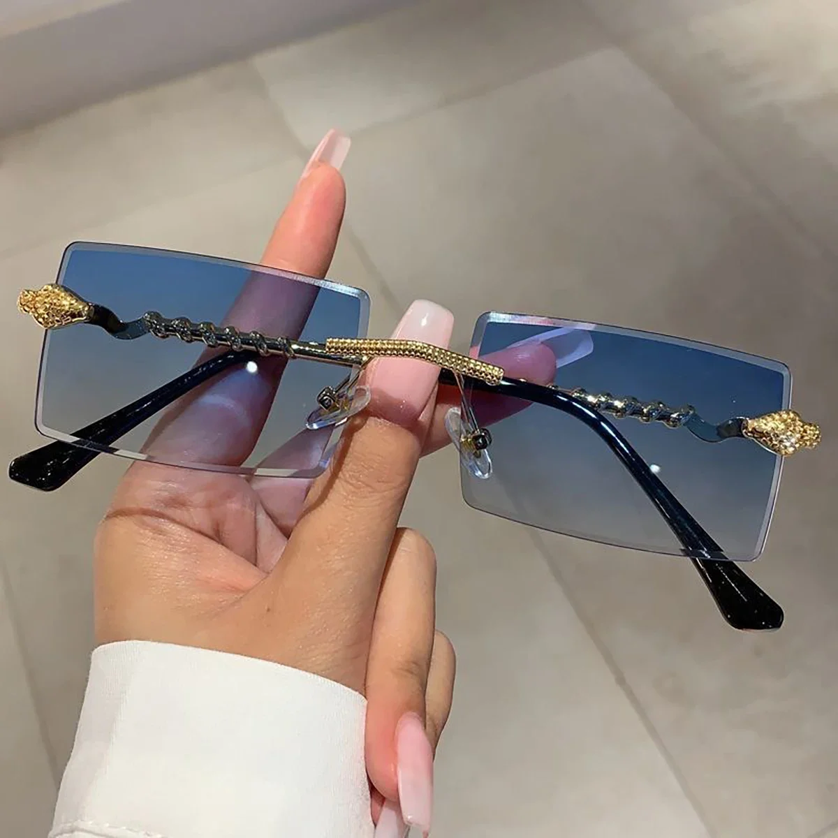 Rimless Rectangular Sunglasses Men Fashion Vintage Twisted Snake Leg Gradient Shades Women Luxury Brand Design Eyewear