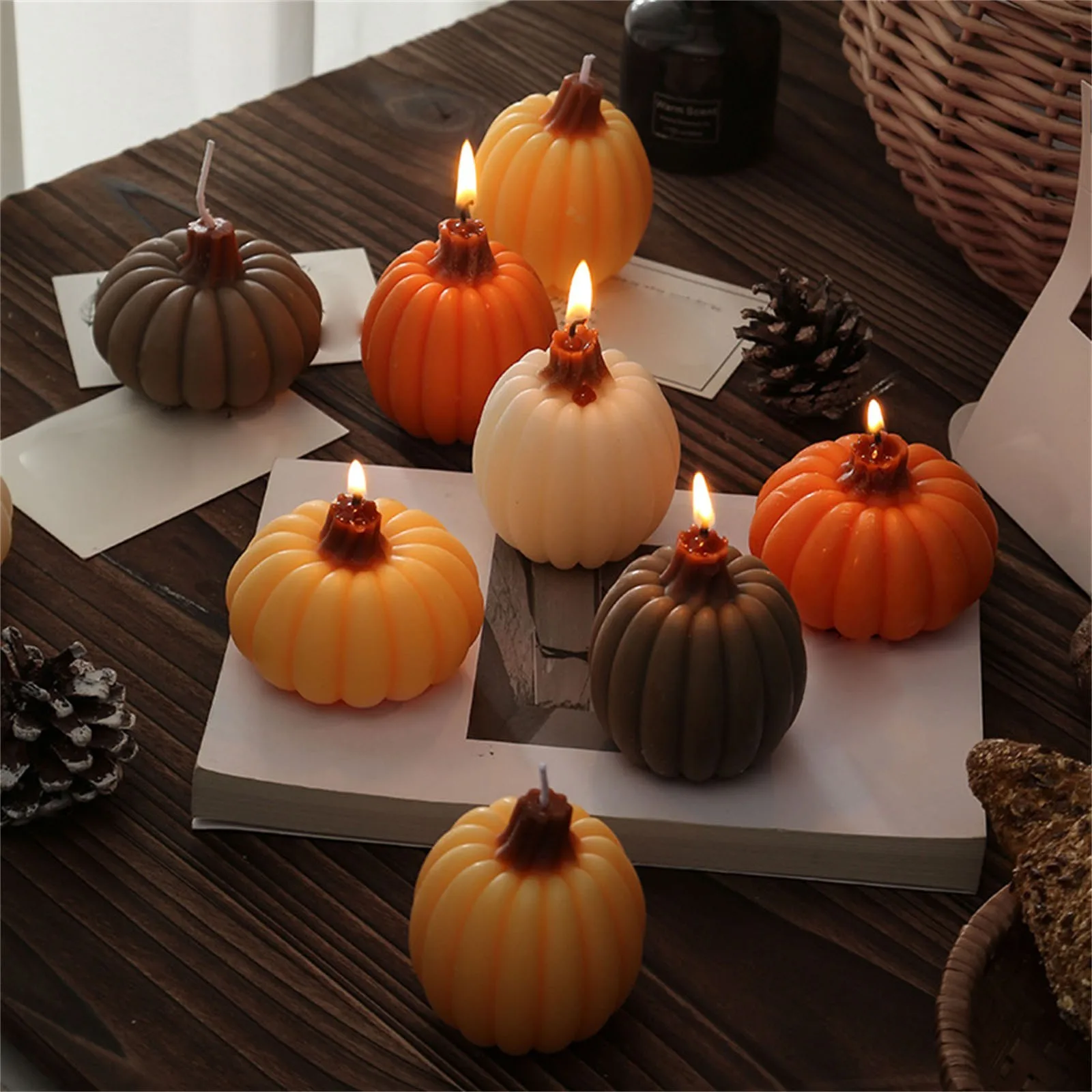 Nueva vela de aromaterapia de Halloween, forma creativa de calabaza, decoración de escritorio para el hogar, adornos, regalo de cumpleaños y vacaciones, recuerdo
