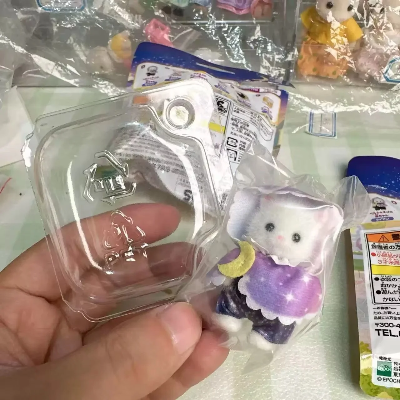 本物のシルバニアファミリー天の川シリーズブラインドバッグかわいいペルシャ猫ベビードールモデルペンダントコレクタブルおもちゃキッズギフト