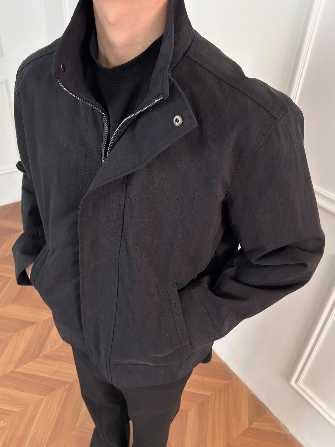 

Молодежный американский охотничий джет, однотонная футболка с вышивкой и воротником-стойкой, универсальная уличная рабочая одежда Haome, пальто