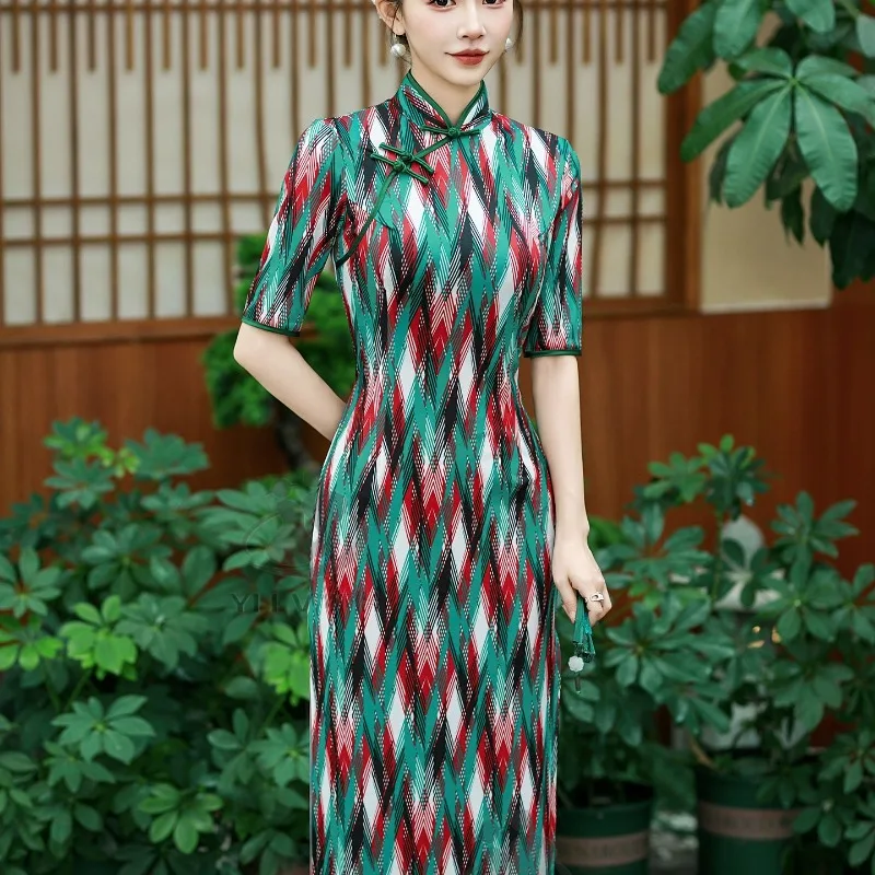 

New Retro Chinese Dress, Daily Summer Modified Long Cheongsam Fashionable Politeness Elegant and Personalized Women's Clothing