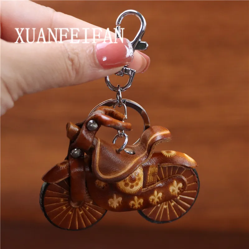 First Layer Cowhide Leather Creative Motorcycle Keychain Bag Charm Mini Motorcycle Motorcycle Charm Accessories Birthday Gift