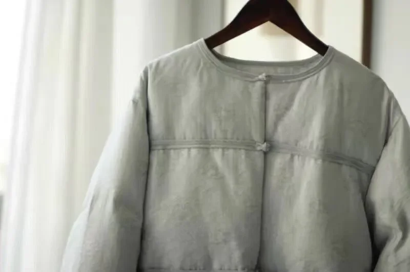 2025 nuevo abrigo corto de algodón grueso de invierno para mujer estilo chino de manga larga Casual cálido cuello redondo chaqueta acolchada prendas de vestir