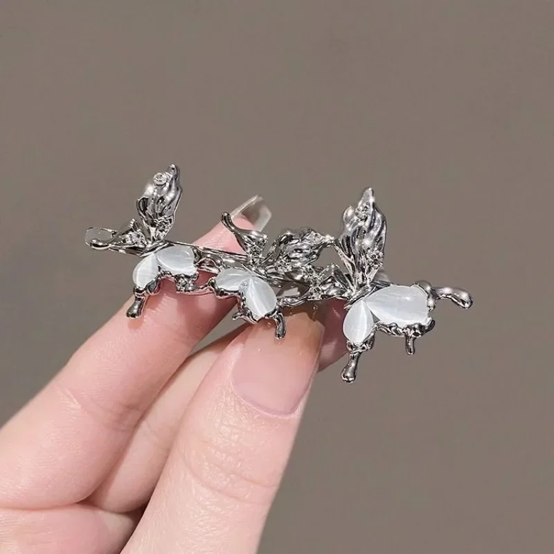 Y2k clipe de borboleta irregular, grampo de cabelo de metal líquido, grampos de cabelo de zircônia para mulheres, acessórios de cabelo, clipe de cabelo de metal lateral