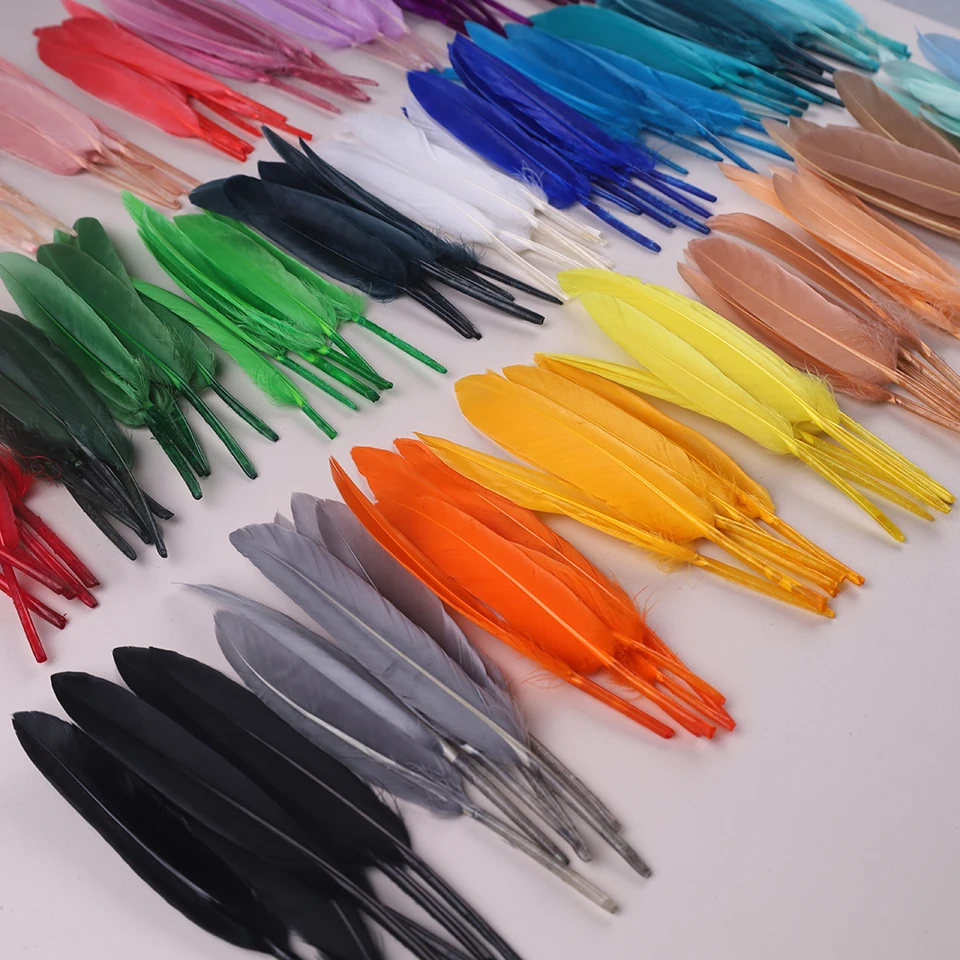 200 Uds. Plumas de pato DIY para fabricación de joyas 10-15cm 4-6 pulgadas Plumas artesanales Pluma pendiente decoración de boda para el hogar