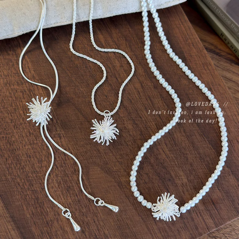 Unique Silver Metal Floral Choker for Women Minimalist Collarbone Chain Drawstring Design Versatile Accessory Gift Lightweight