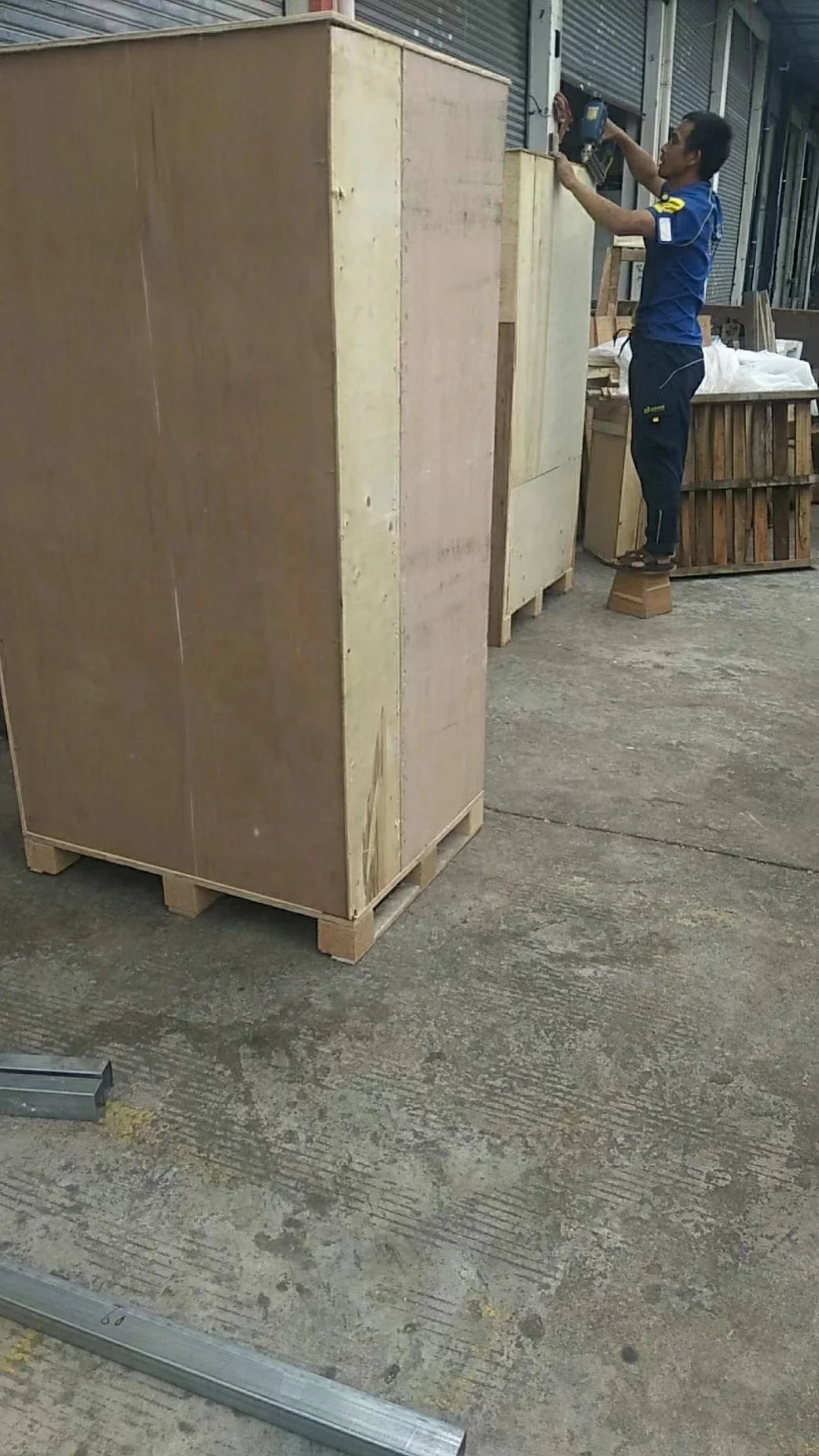 プロのトレーニング用格安バスケットボールシューティングマシン