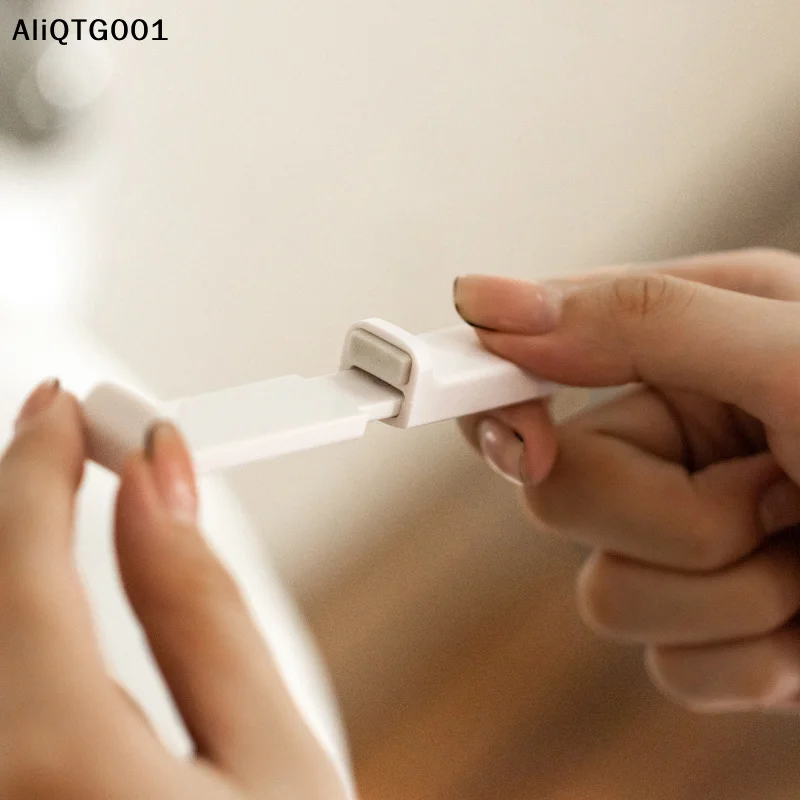 Portable Plastic To…