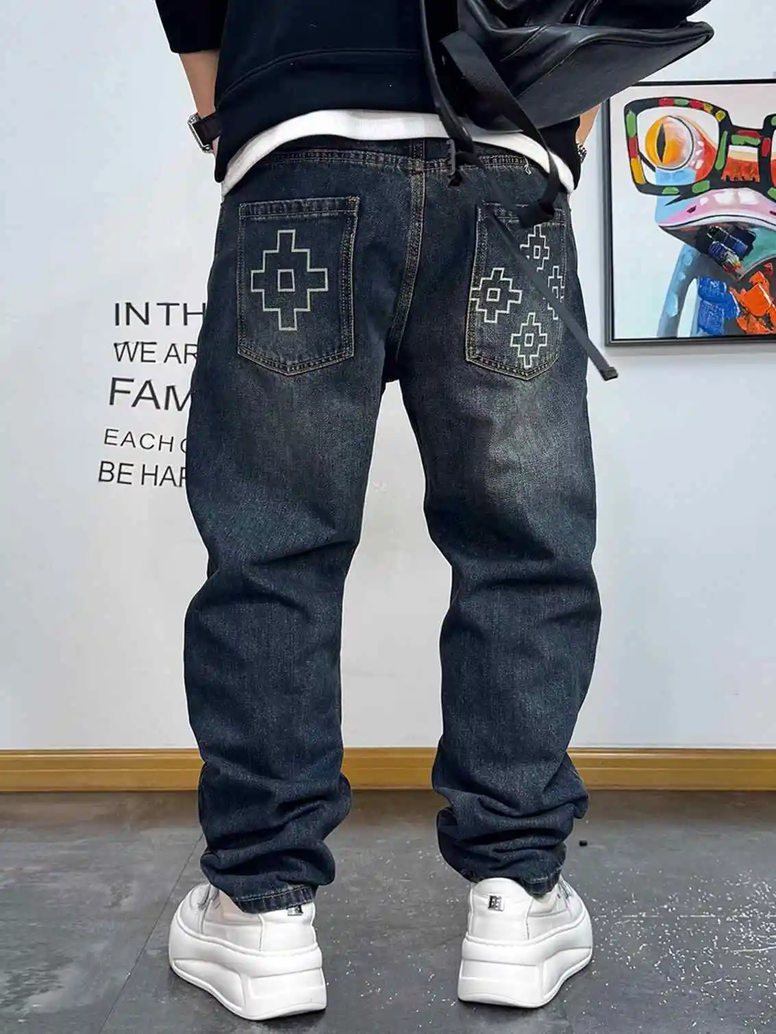 العصرية المرقعة المطبوعة الجينز للرجال الدنيم مستقيم الساق السراويل الشارع الشهير حجم كبير المتعثرة خمر المتضخم عارضة الأزياء #4