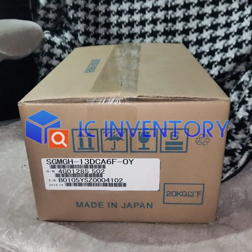 1PCS New In Box YASKAWA SGMGH-13DCA6F-OY AC Servo Motor