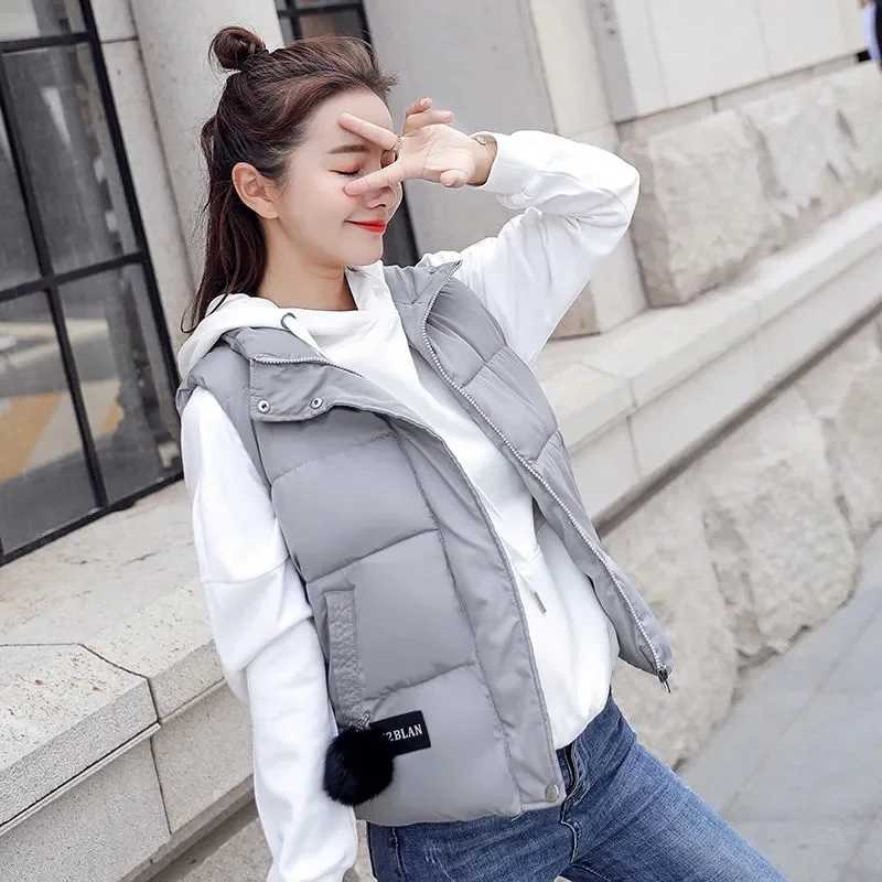 

2024 New Autumn Winter Coat Korean Waistcoat Short Loose Down Cotton Vest Women Commuter Sleeveless Jacket Casual Outwear Female