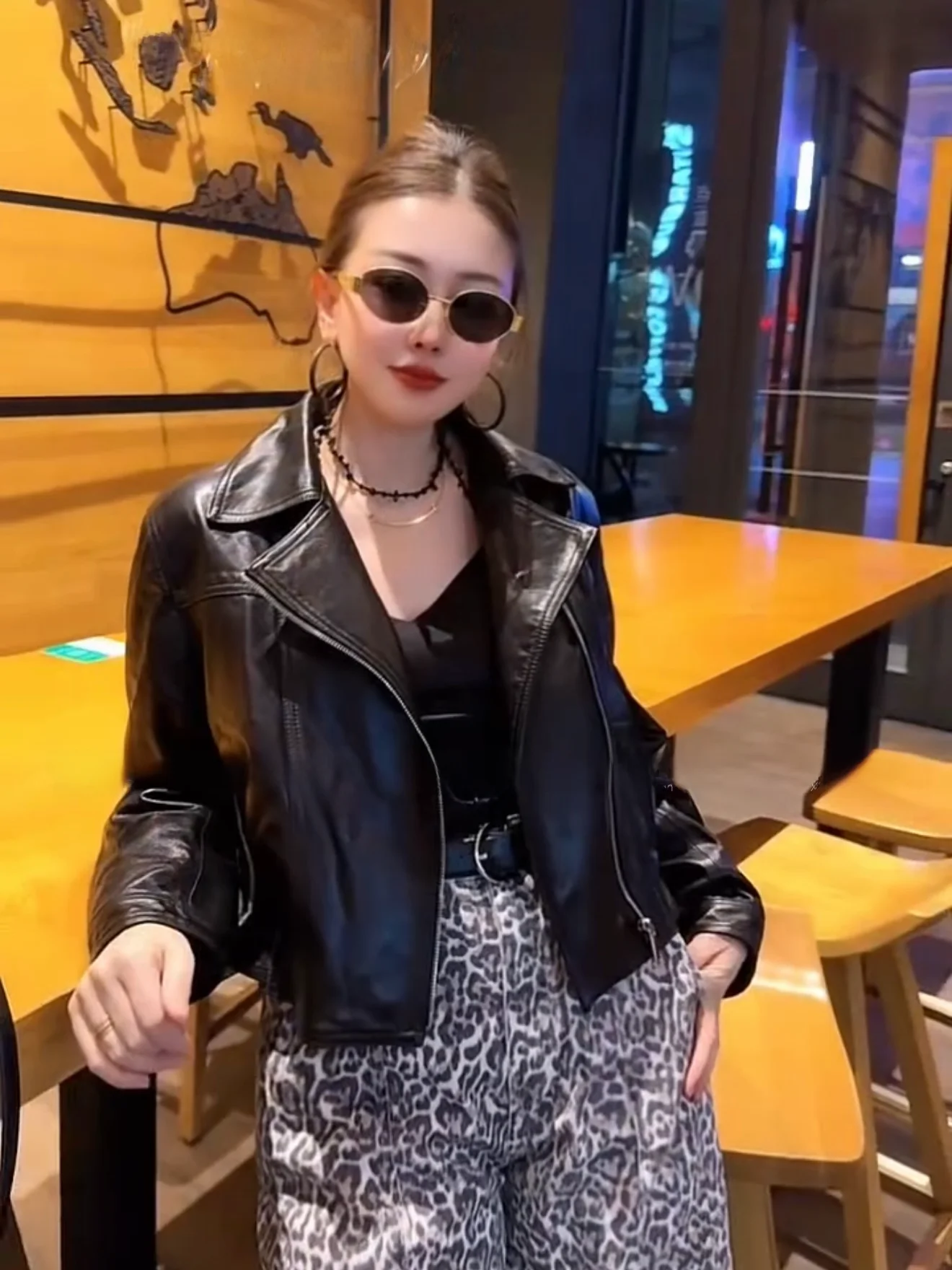 

Ning 2026 New Sle Women's Leather Jaet Genuine eepskin Long Sve Zipper Closure Luxury Feel Small Size Friendly