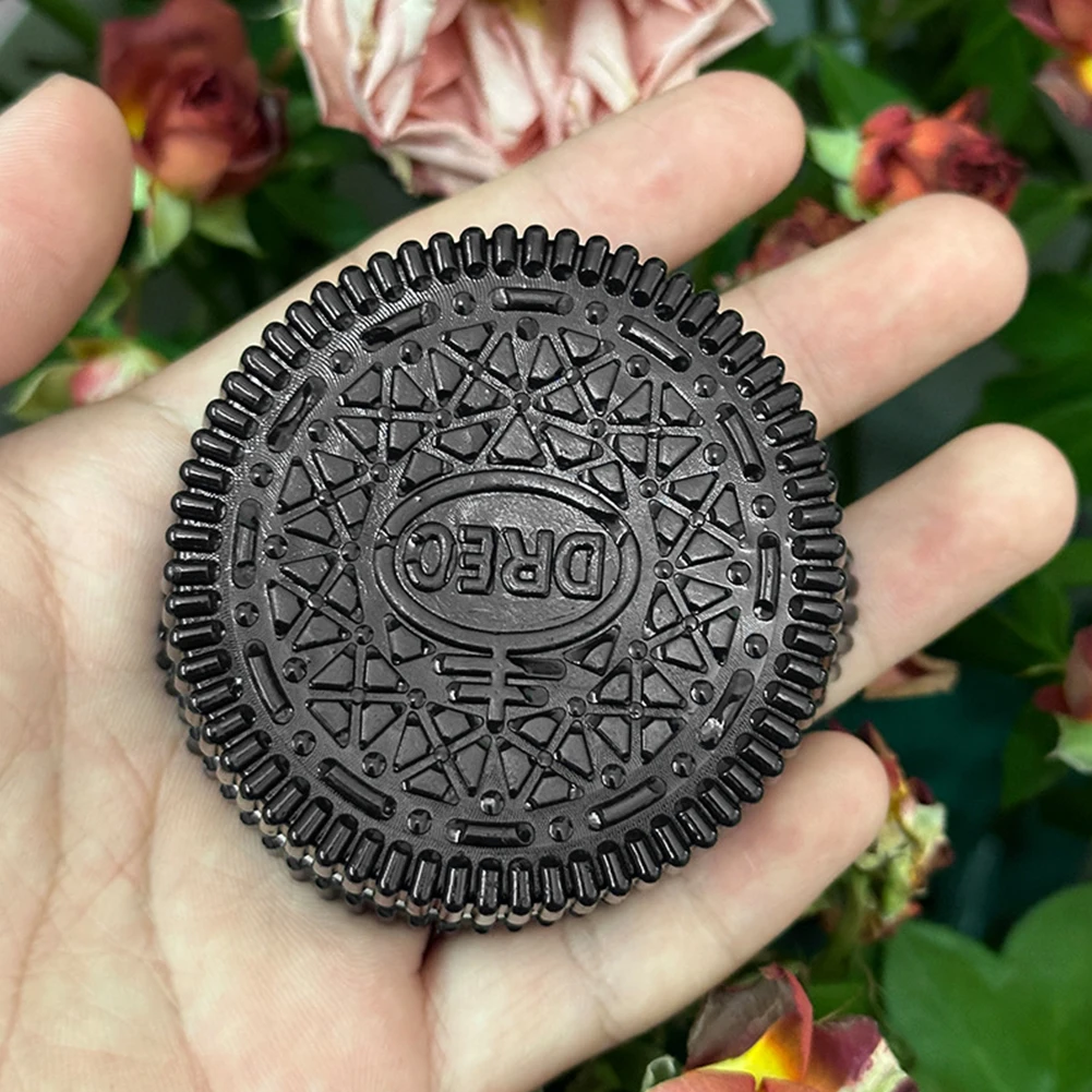 Biscuit Pinching Toy Decompression Game Handmade Stress Relief Toy Oreo Biscuit Stress Relief Toy Ultra-Soft Decompression Toy