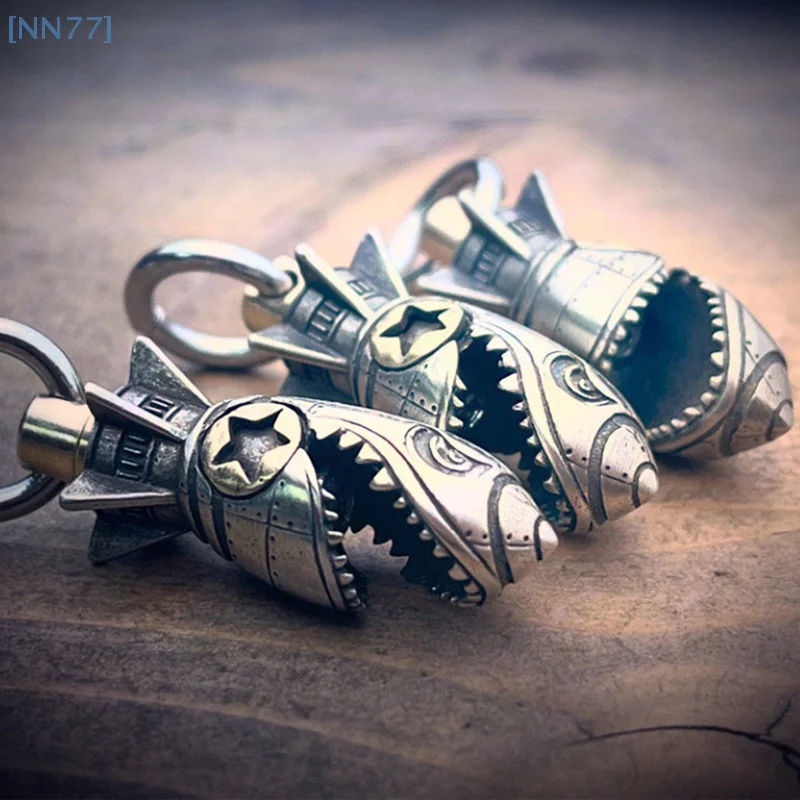 【3CS99】Alloy Shark Rocket Warhead Bone Keychain Car Keychain Bag Accessories Interesting Decorations