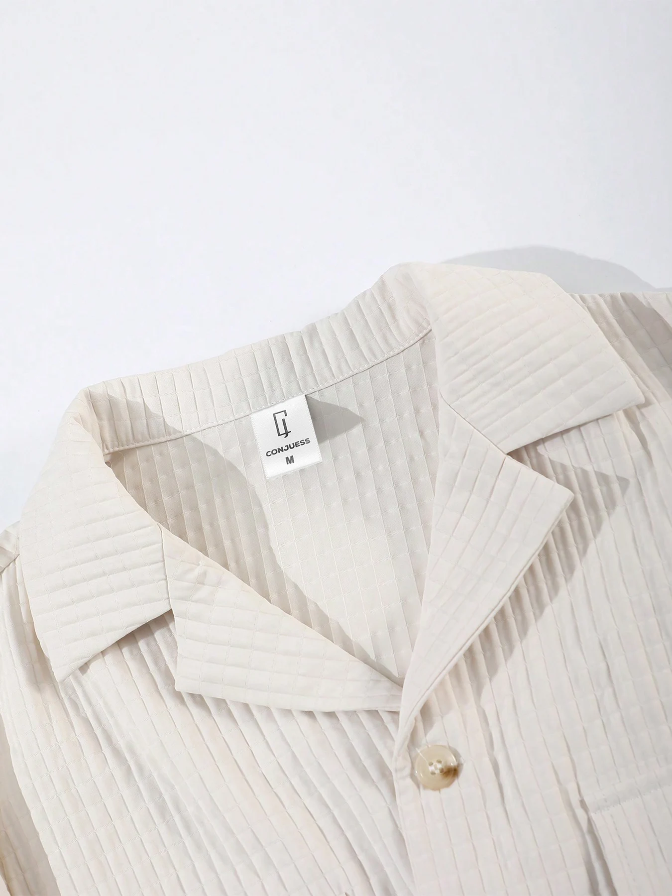 Men's Summer Casual Two-Piece Set with Collared Short Sleeve Shirt And Drawstring Shorts