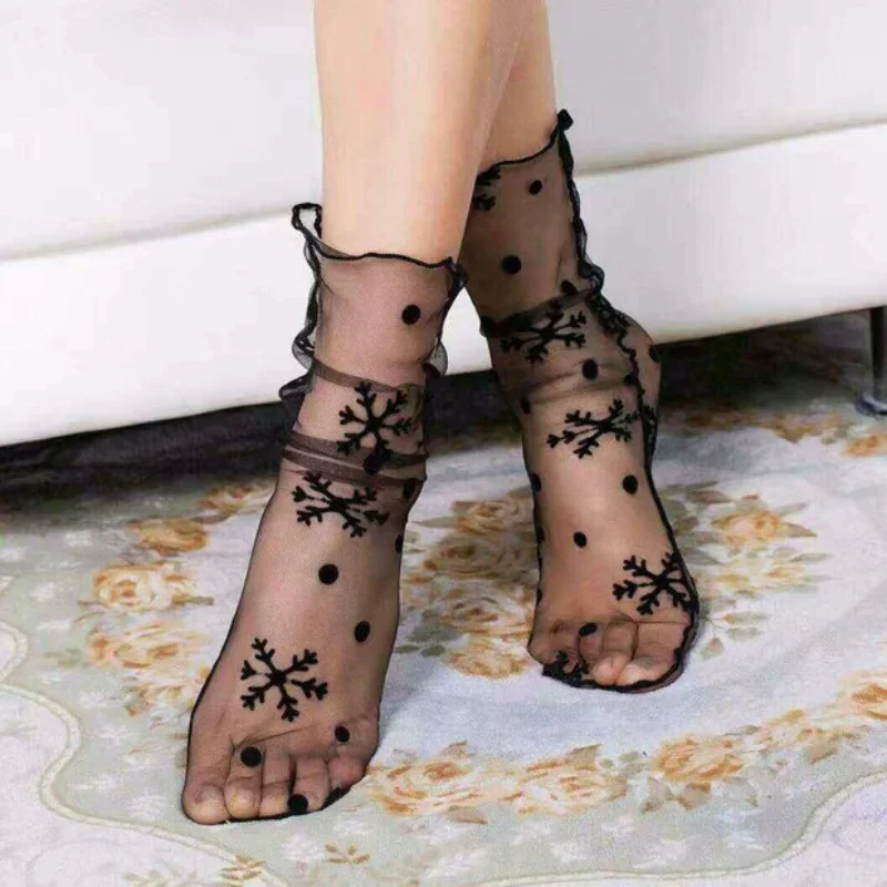 New Women's Mesh Socks Spring and Summer Thin Mid-tube Socks Transparent Fashion Mesh Breathable Lace Socks Lace