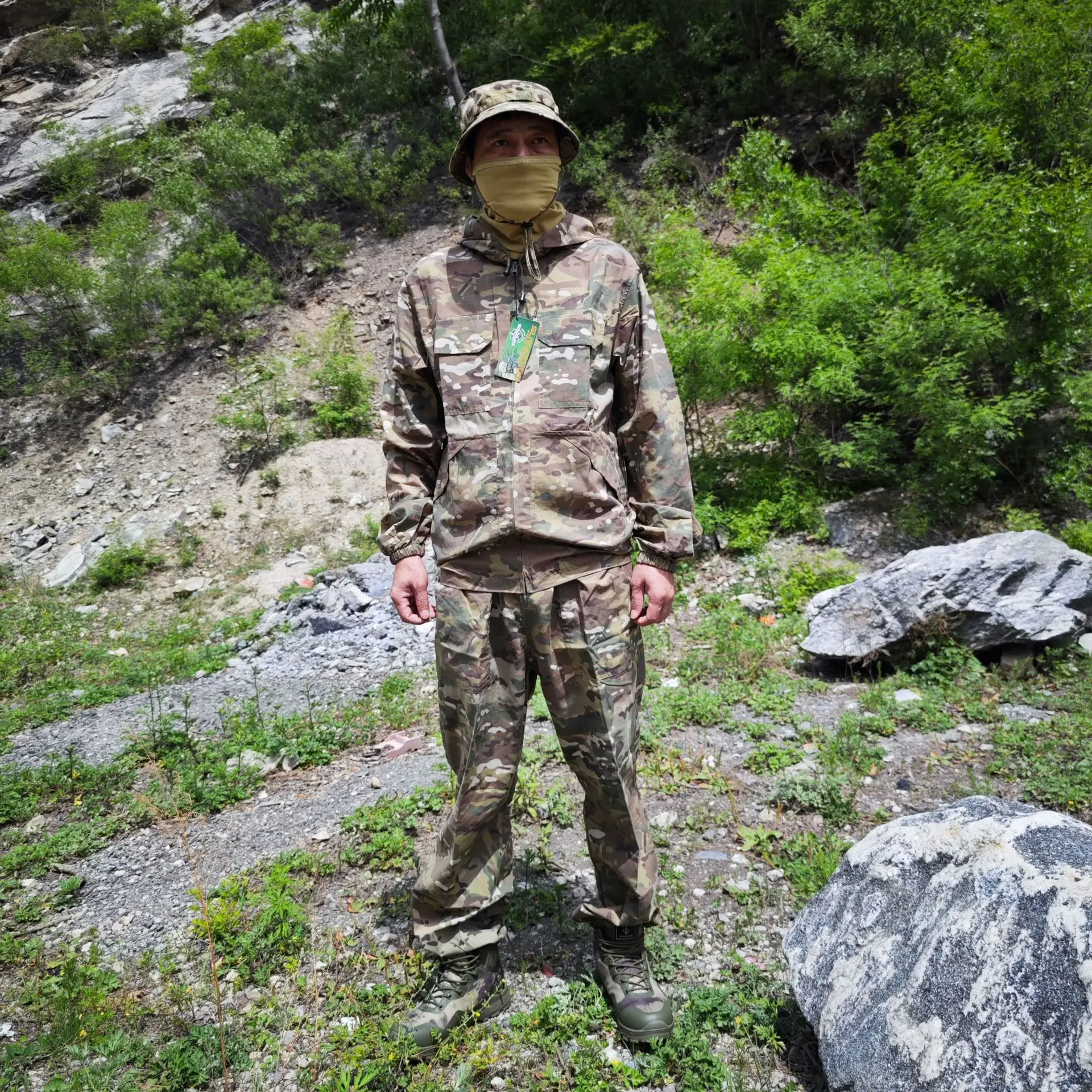 

Military Camouflage Combat Uniform Set Summer Breathable Training Suit Outdoor Multi Purpose Tactical Workwear Full Overalls