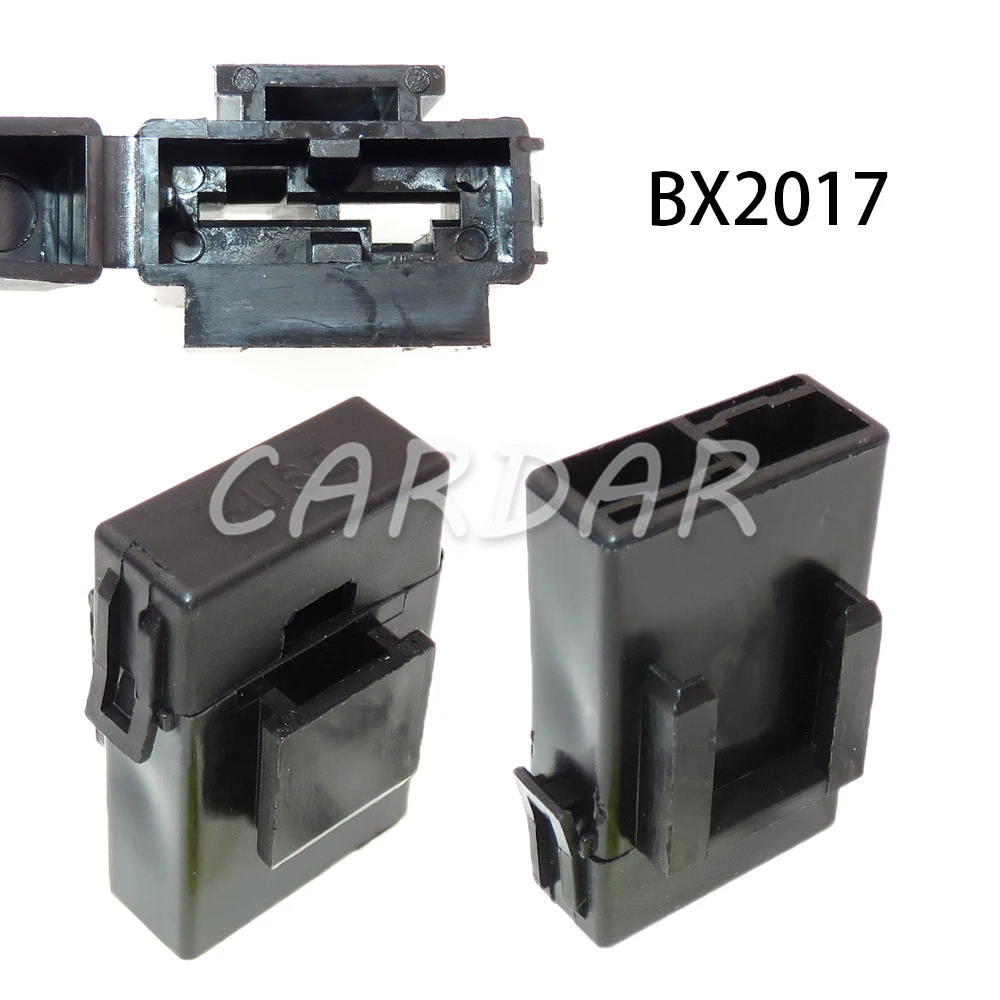 1 Set Standard Ceramics Car Insurance Socket AC Assembly Blade Type Medium Fuse Holder with Crimp Terminals Middle Fuse Box