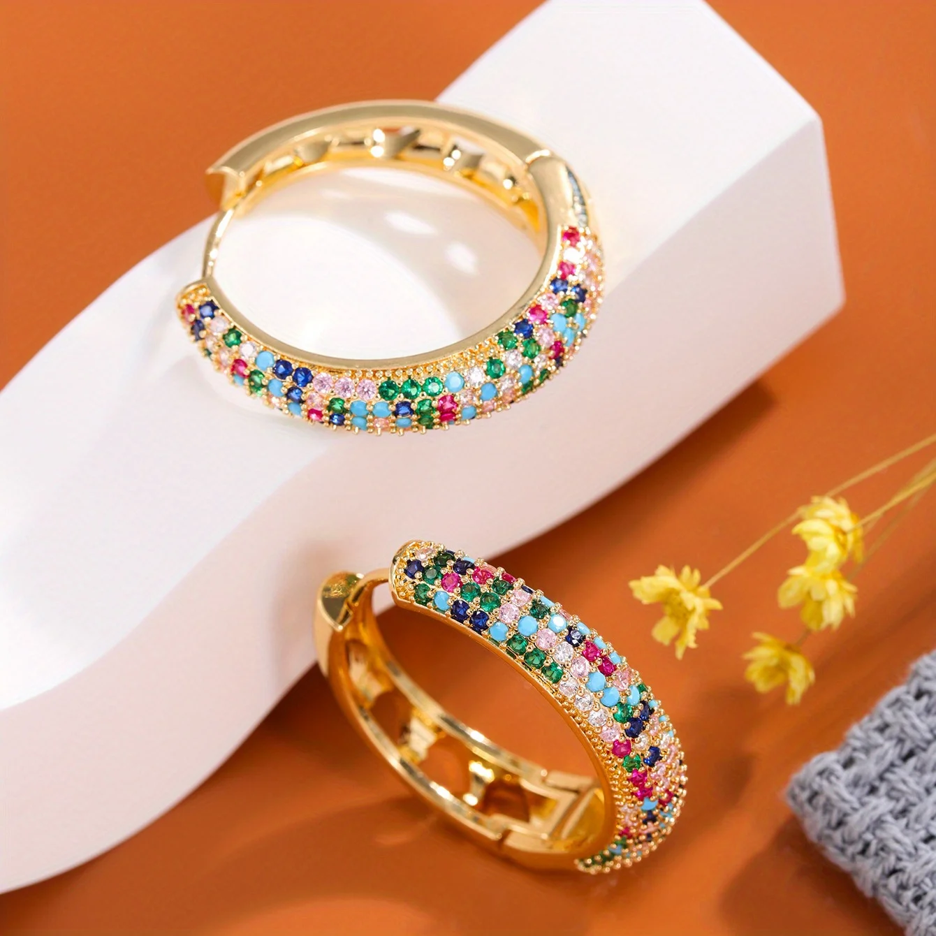 Fashion Sparking Colored Synthetic Zirconia Golden Plated Hoop Earrings for Women's Elegant Daily Versatile Jewelry Accessories