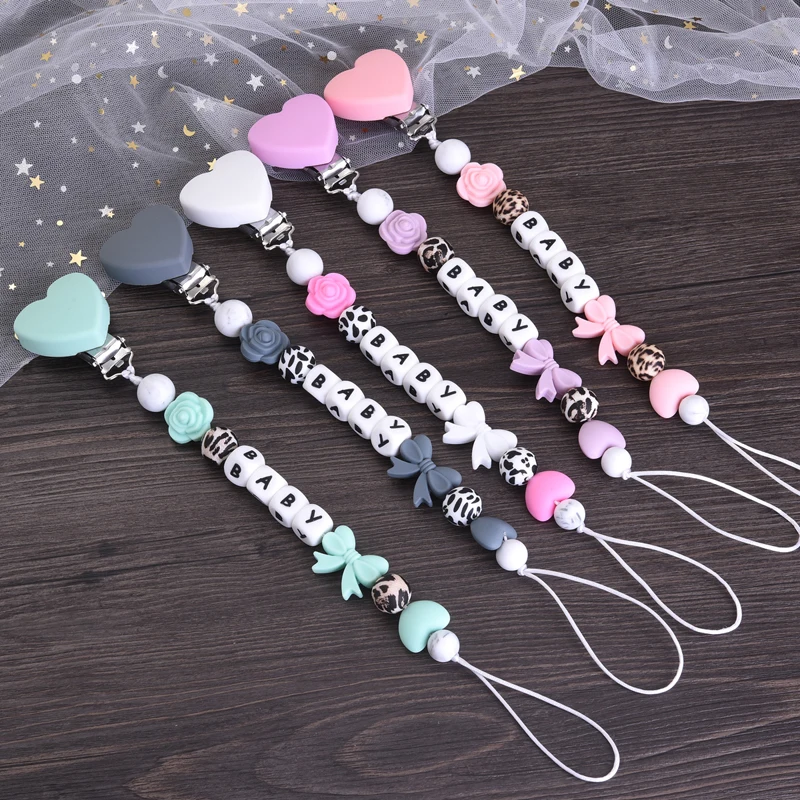 Custom English Name Baby Nipple Chain Bracelet Set Heart Shape Silicone Pacifier Holder Clip Anti-Drop Teething Nursing Chew Toy