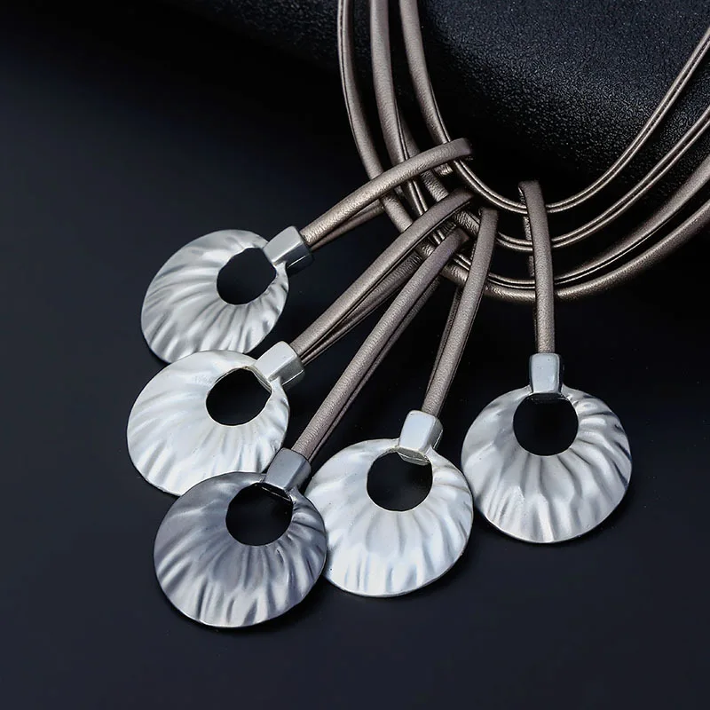 DIY accessories explosion, European and American simplicity and high-end sense metal fashion foreign trade necklace, multi-l