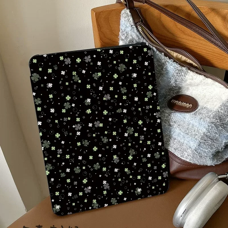 Simple Summer Fresh Lucky Clover For iPad 11th A16 10 9 8 7 5 Pro 13 11 M5 M4 M3 M2 12.9'' Air  4 3 2 1 Mini 7 6 8.3'' Cover