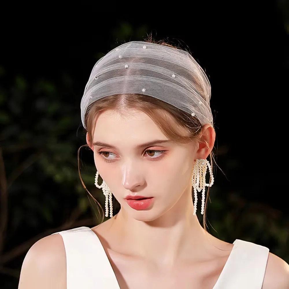 Witte Bruidshoofddeksels Feestdecoratie Accessoires Bruiloft Hoofdtooi Tule Strik Met Parels Cadeau Mesh Strik Haarspeldjes