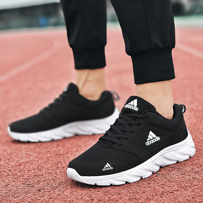 

Couple's Style Sports Casual Lightweight Running Shoes, Non-Slip, Soft, Breathable Mesh, Shock-Absorbing Sports Shoes for Men and Women