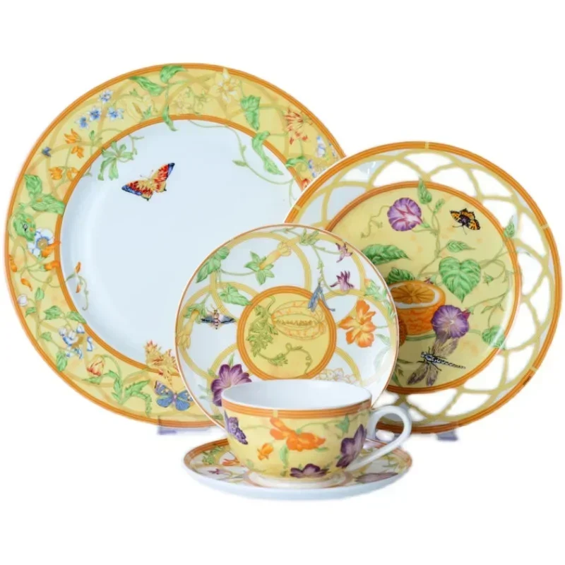 

European Fruit Comidas Series Bone Porcelain Plate Coffee Cup Household Butterfly Ceramic Dining Plate Kitchen Tableware Vajilla