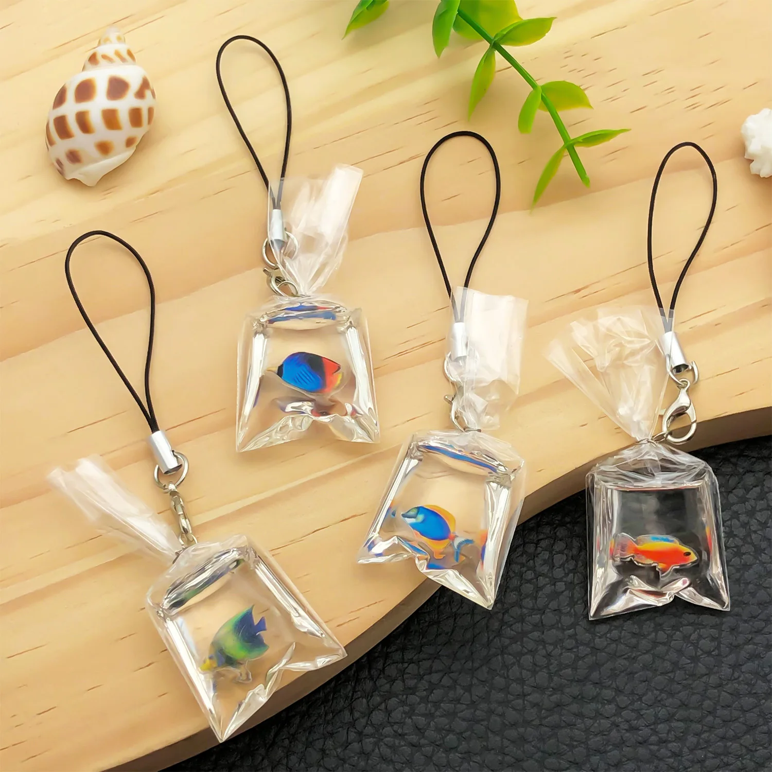 Colgante para Teléfono con Diseño de Pez Tropical de Resina - Correa Estética con Temática Oceánica para Mochila o Llavero, Lindo Regalo de Verano