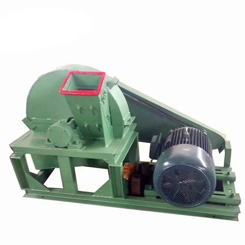 Portable Electric Wood Crusher Machine Efficient Motor Small Mobile Sawdust Wood Chipper Shaving Shredder for Crushing Cutting