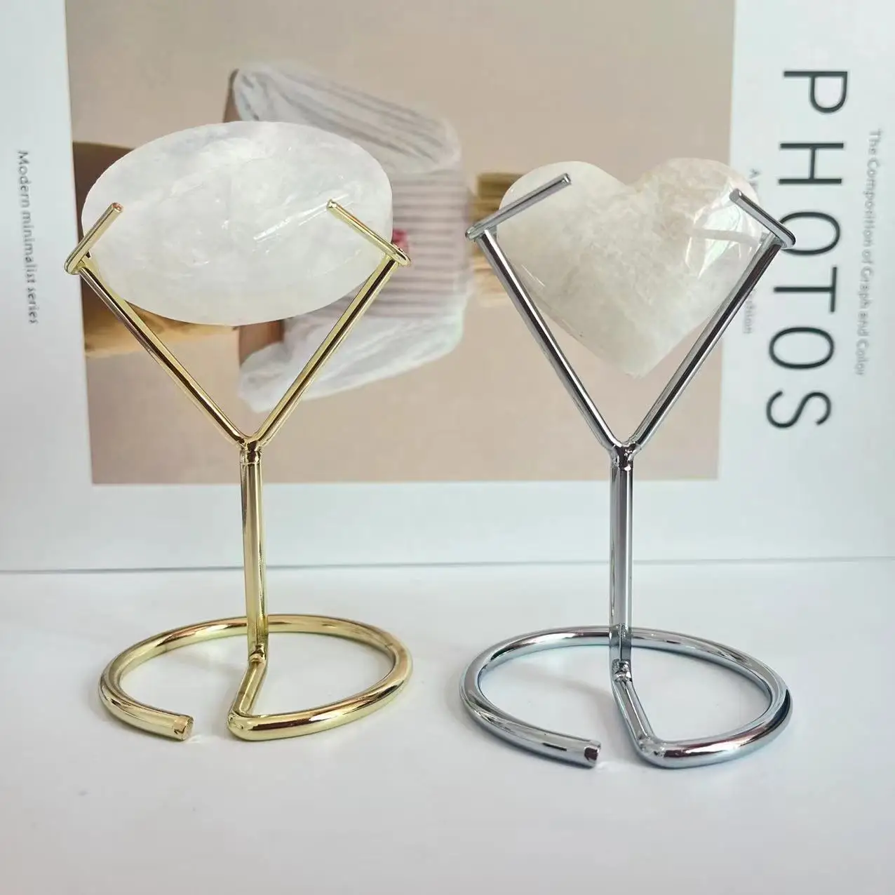 1pc Multipurpose Metal Stand Can Holds Rhombic Flaky Crystal Base Beautity HolFder Home Decoration Ornament