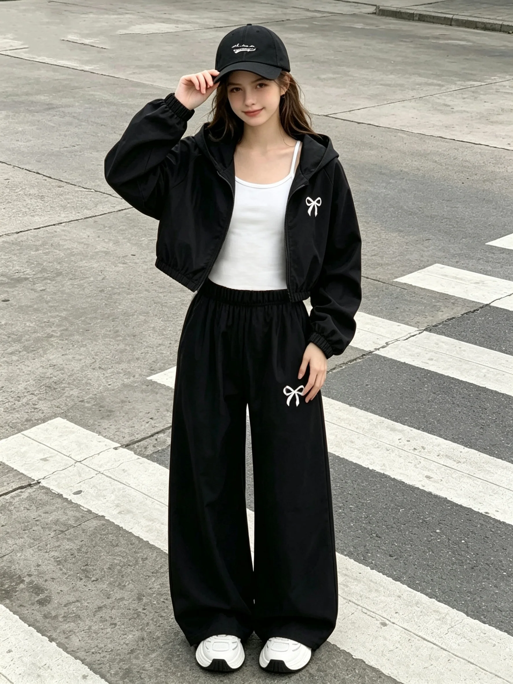 Spring and Autumn Girls' Three-Piece Set, Bow Print Zip-Up Hooded Long-Sleeve Top Paired with Simple Camisole + Elastic Waist Wide-Leg Pants, Girls' Casual Outfit for School Outings and Vacations
