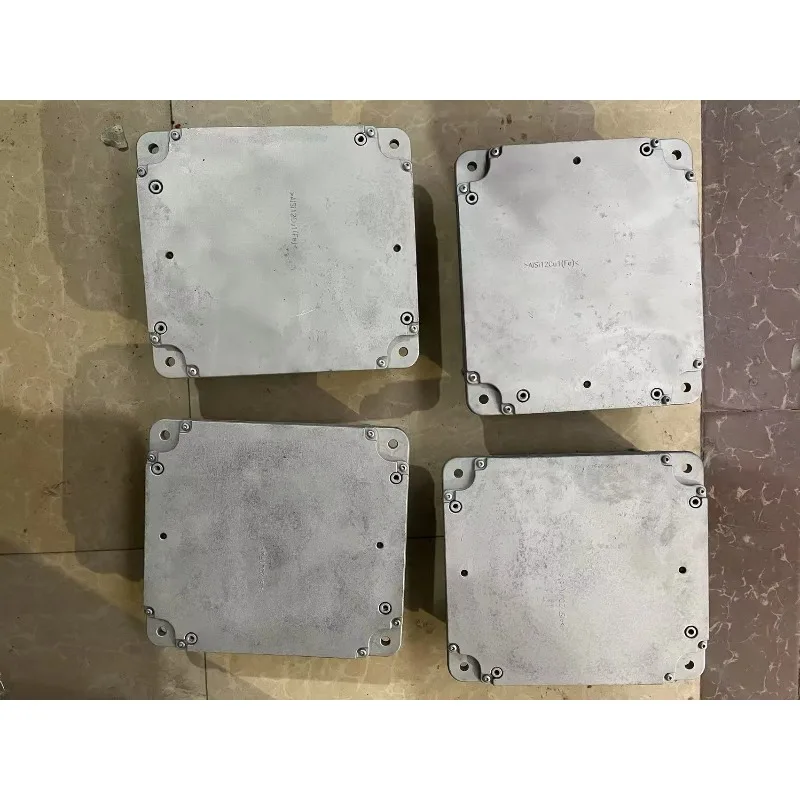 2818460 محرك ECU ECM لوحدة تحكم المحرك S8 EURO 5-6 HW ASSY NO 2428092 1857180 الأجزاء المستعملة