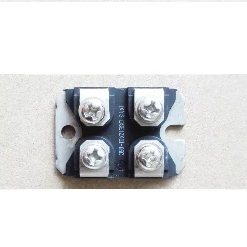 （1PCS）Diode array 2 independent DSEI 2X101-06A DSEI2X101-06A DSEI2X101-06C DSEI2X101-12A