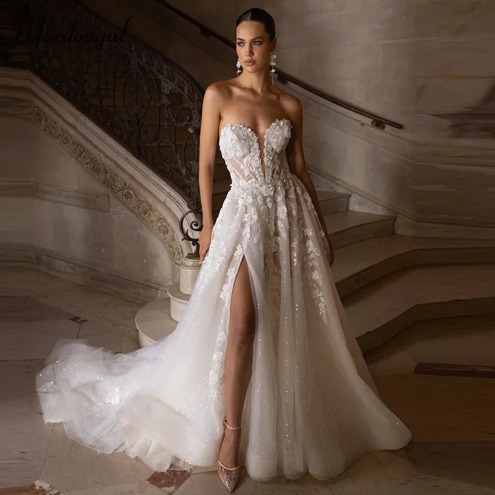 ชุดแต่งงานแบบผ่าข้างสุดเซ็กซี่สำหรับผู้หญิง ตกแต่งด้วยลูกไม้ปักเลื่อม คอวีทรงเอไลน์