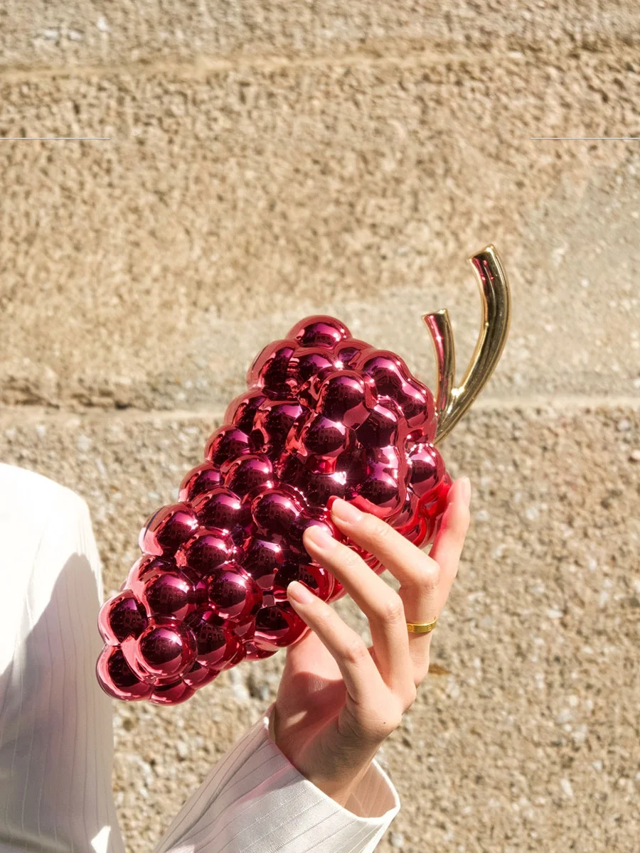 UGALS Retro Metal Grape Acrylic  Handbag Crossbody Luxury Party Bag Women's Summer Fashion Handbag Magnetic Clasp Closure