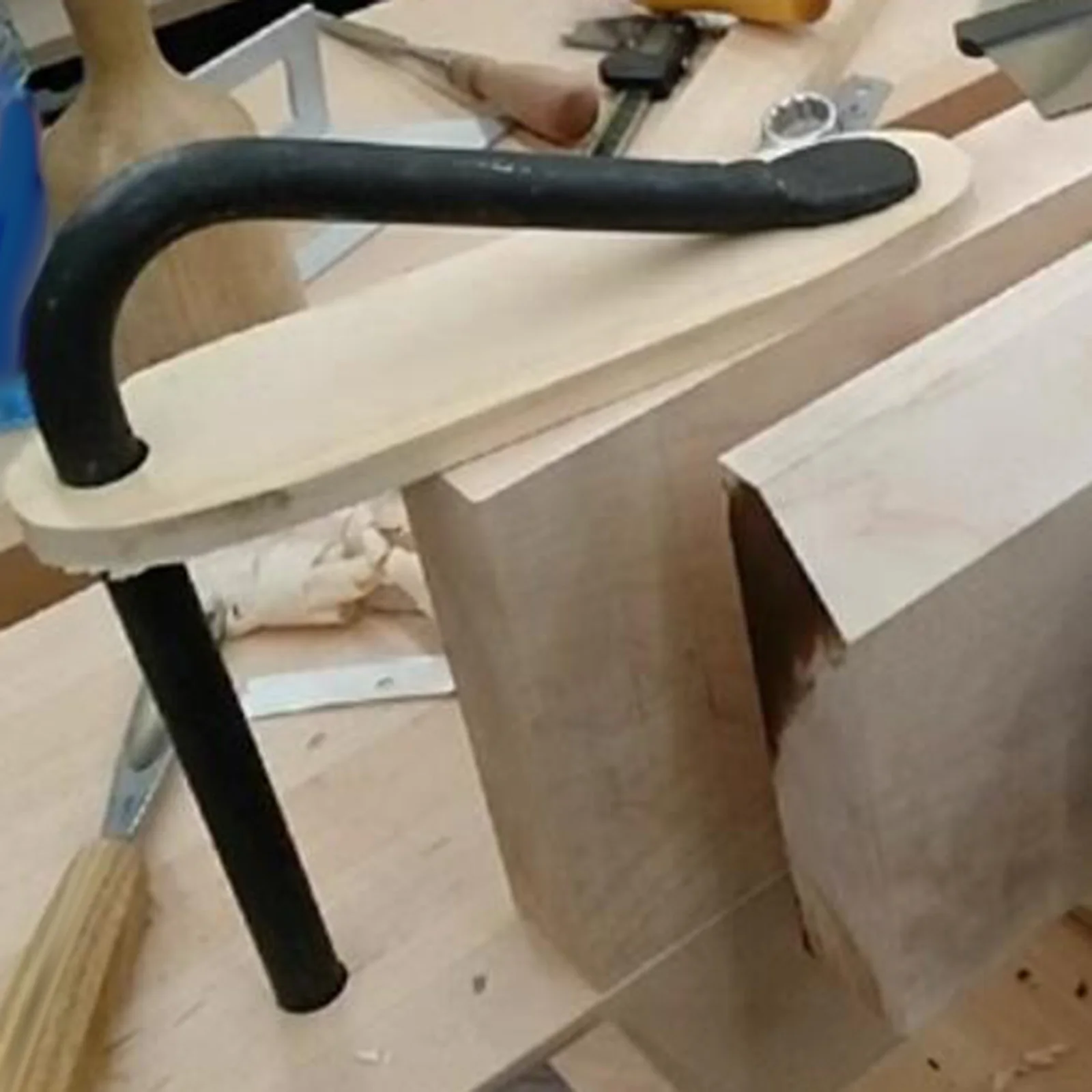 

Woodworking Bench Holddown Clamp Woodworking Professional Use in 3/4" Holes Bench Holdfast Woodworking Tool Quick Holdfast Clamp
