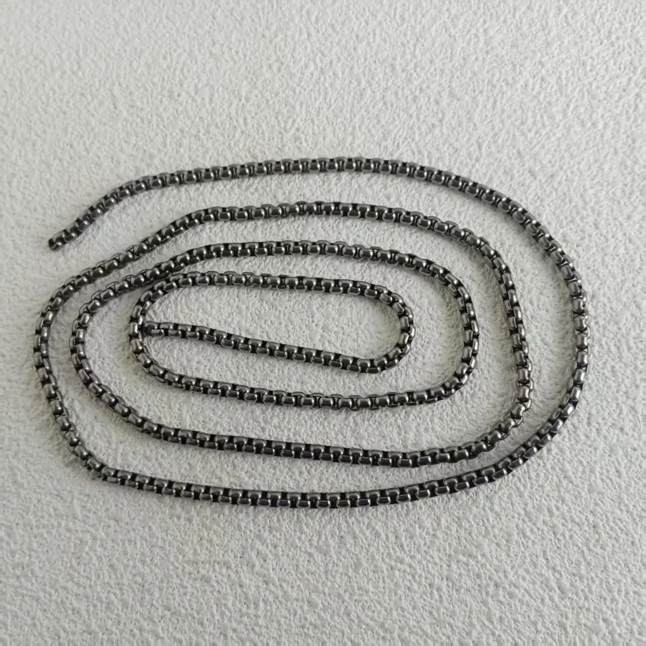 4.0mm Pure Titanium Box Chain Necklace without Clasp - 1M Continuous Loop No Clasp Design | Hypoallergenic Everyday Jewelry