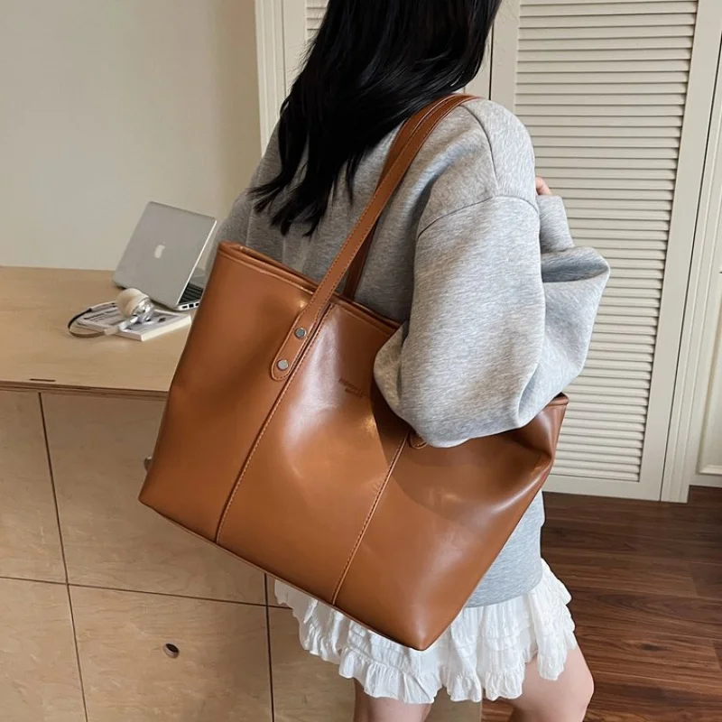 

2025 Новая высококачественная роскошная брендовая женская кожаная сумка на плечо известного дизайнера, винтажная элегантная парижская сумка ​