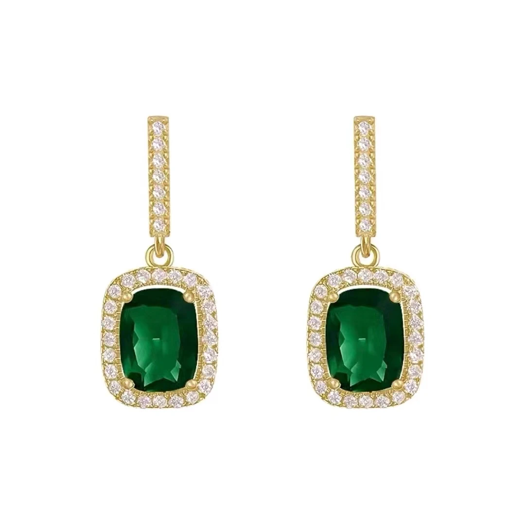 2023 New Designed Cute Earrings for Women S925 with Green Gemstone Gifts for Her