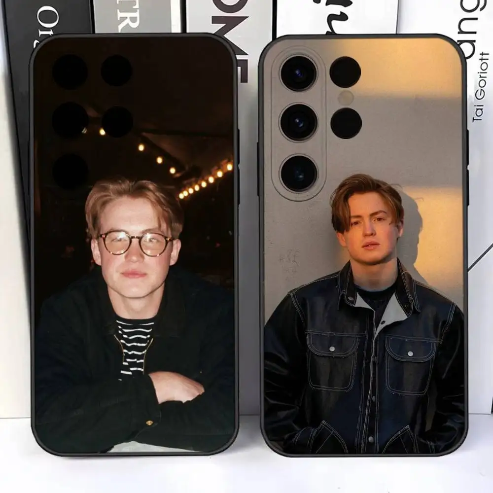 

K-Kit Connor Actor Phone Case For Samsung S26,S25,S24,Ultra,S20,S30,Plus,S22,S23,Ultra,Plus,5G Soft Black