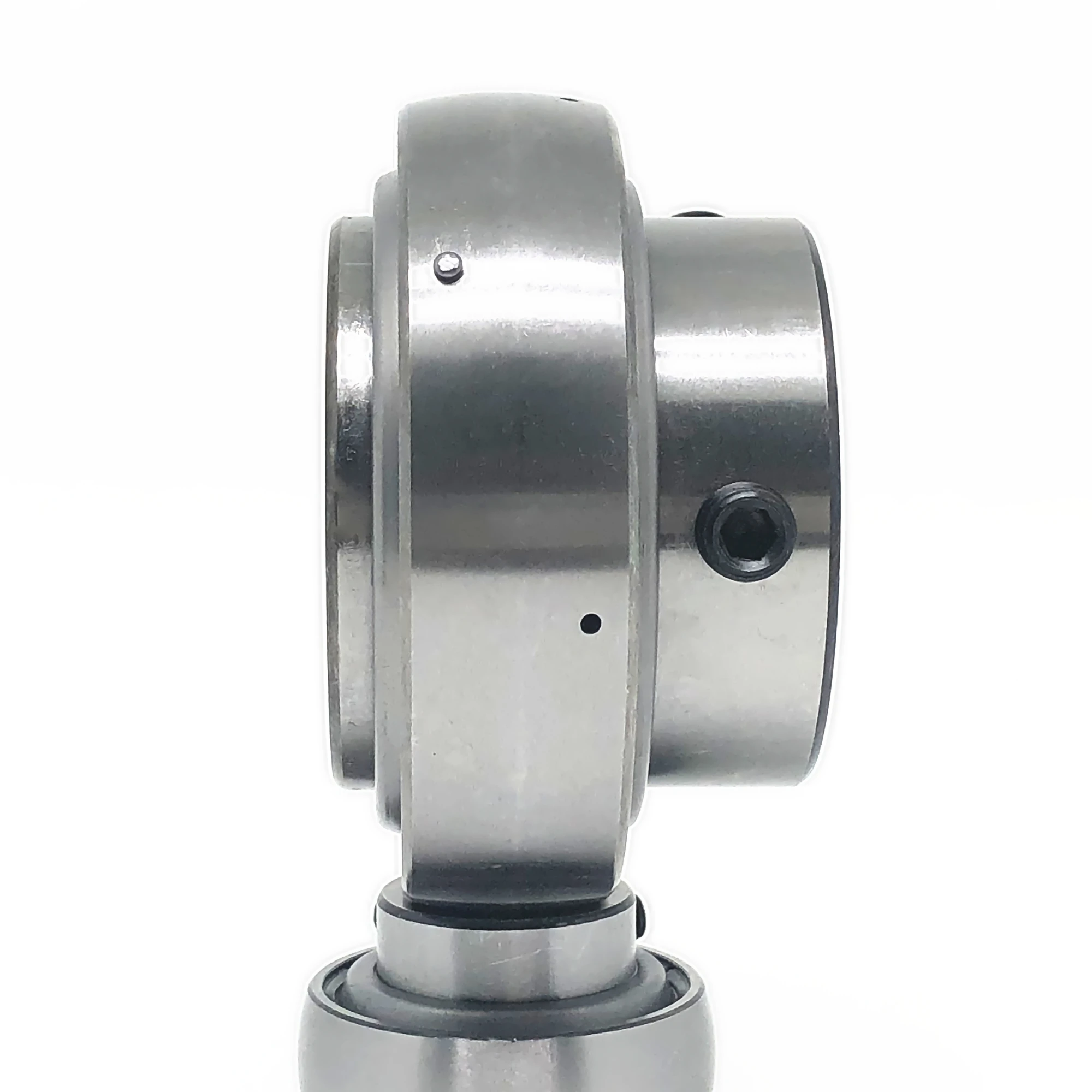 GONGYAO UC type outer spherical bearing, three-layer seal, high-speed operation, long working life.