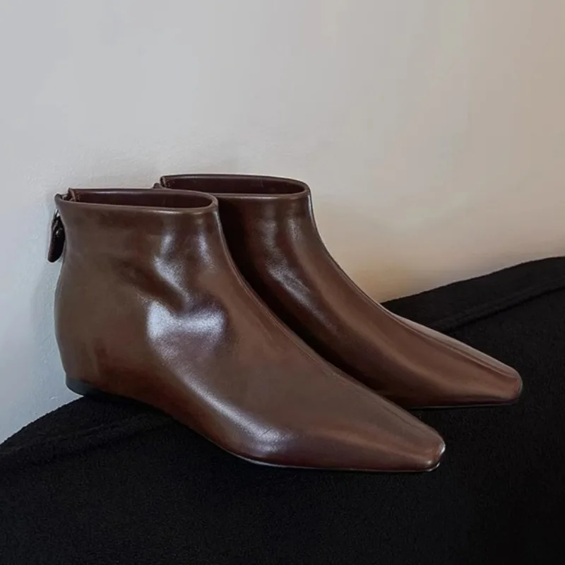 

Flats Women's Pointed Toe Ankle Boots Fashion Chelsea Short Boots 2025 Designer Leather Shoes Elegant Classical Cozy Zapatillas