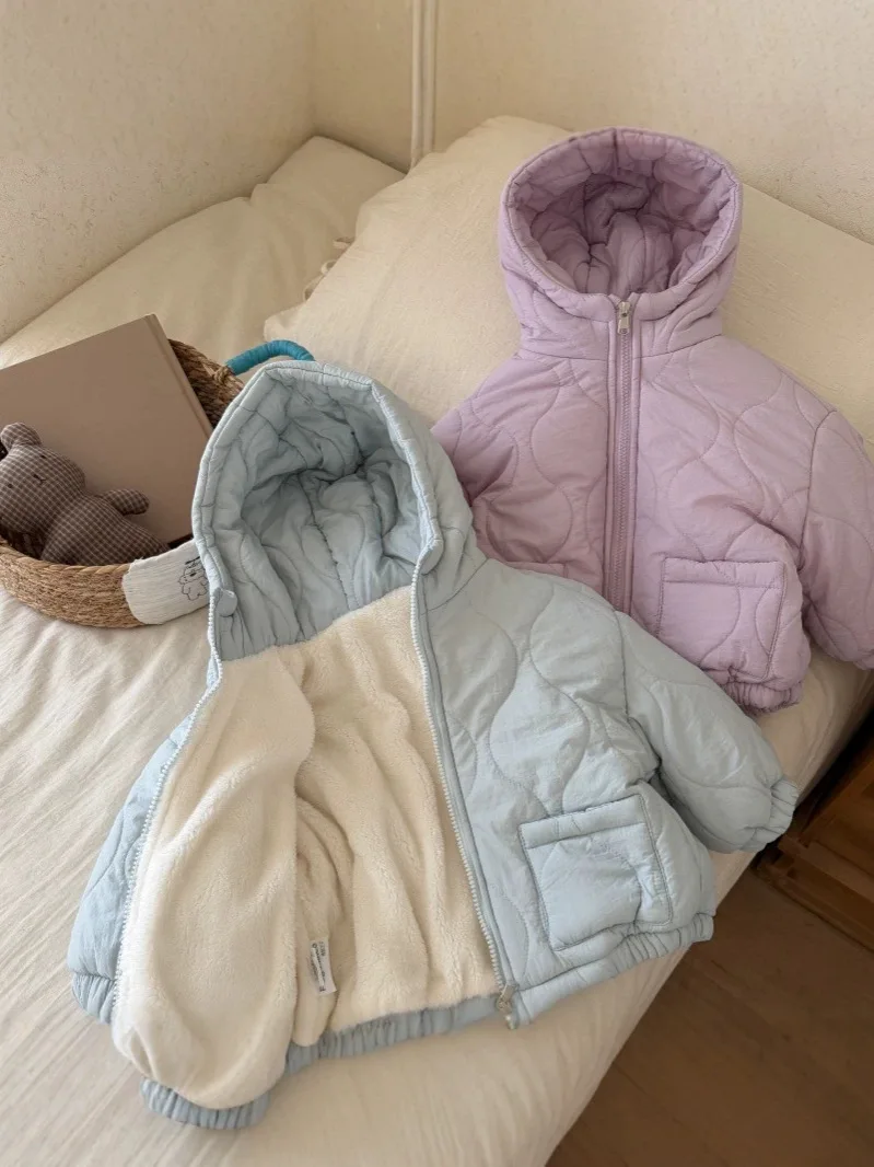 2026 Herbst Winter Baby Jungen Mädchen Wattierte Jacke Kinder Wellenmuster Reißverschluss Lässige Warme Kapuzenjacke Kinderbekleidung – Detail 4